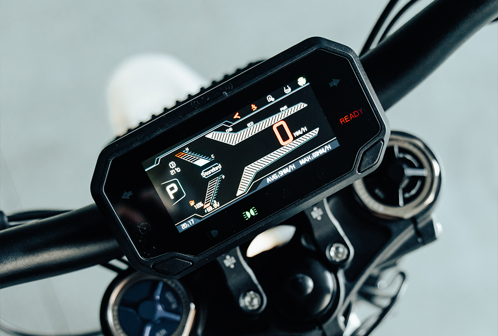 79BIKE Falcon GT dashboard