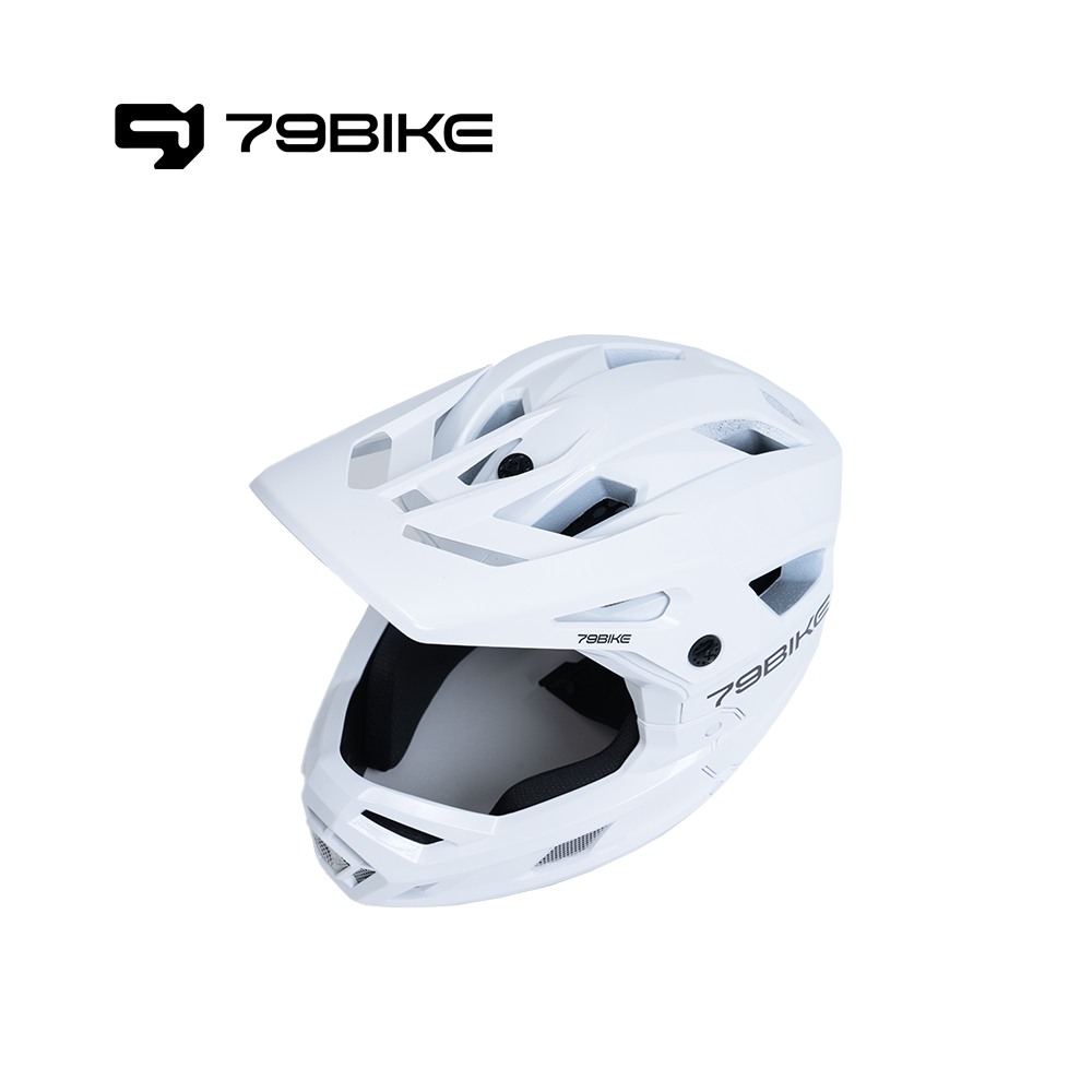 79Bike Off-Road Helmet (Free helmet available only with the purchase o 79Bike Off-Road Helmet (Free helmet available only with the purchase o
